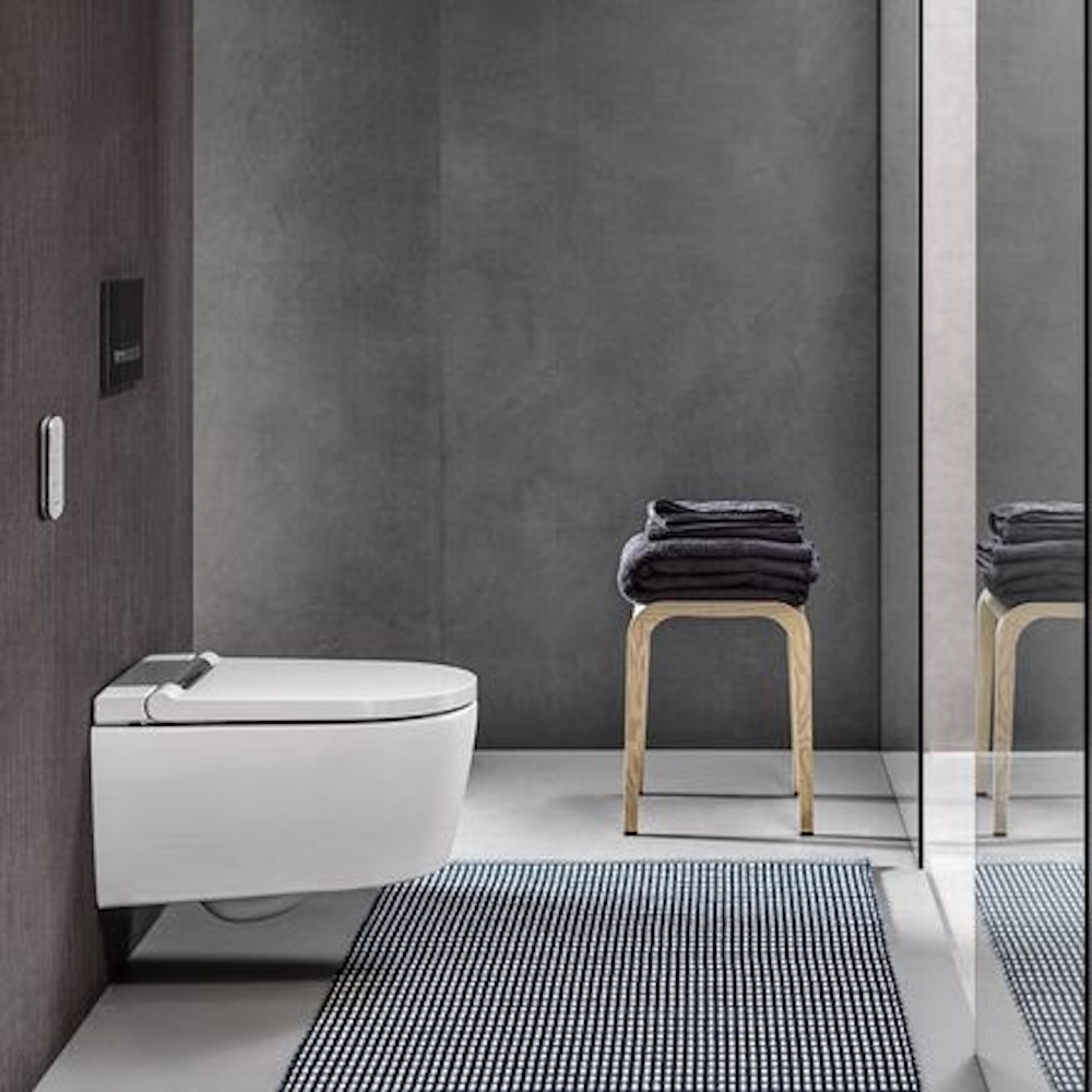 FotoDouchewc vs toilet: waterverbruik en duurzaamheid uitgelegd